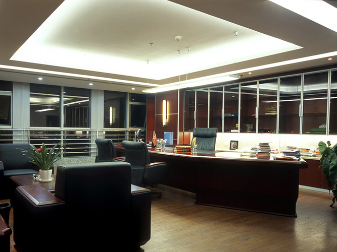 Standard office decoration style